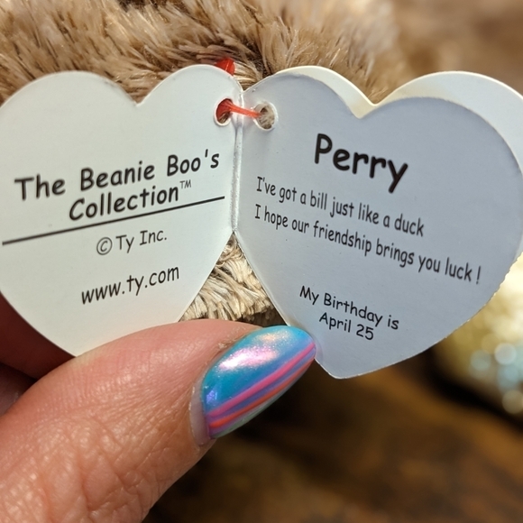 TY Perry the Platypus Beanie Boos Collectible ⭐ NWT BD April 25 - Picture 7 of 8